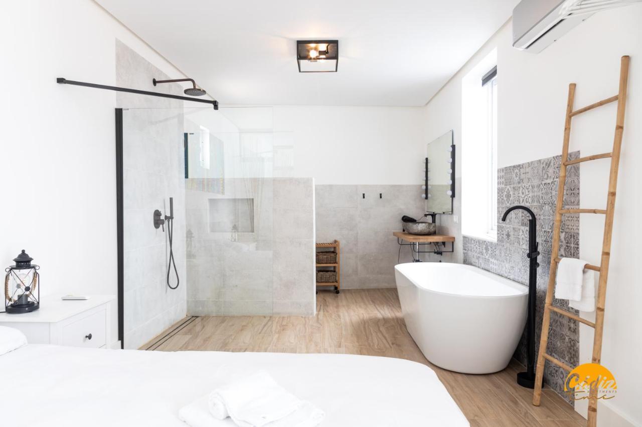 Tiles - Wifi - Petfriendly - Ecofriendly *
